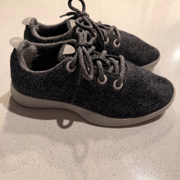 Allbirds Wool Runners Women’s 7 Charcoal Gray Minimalist Sustainable Aesthetic - Picture 8 of 13